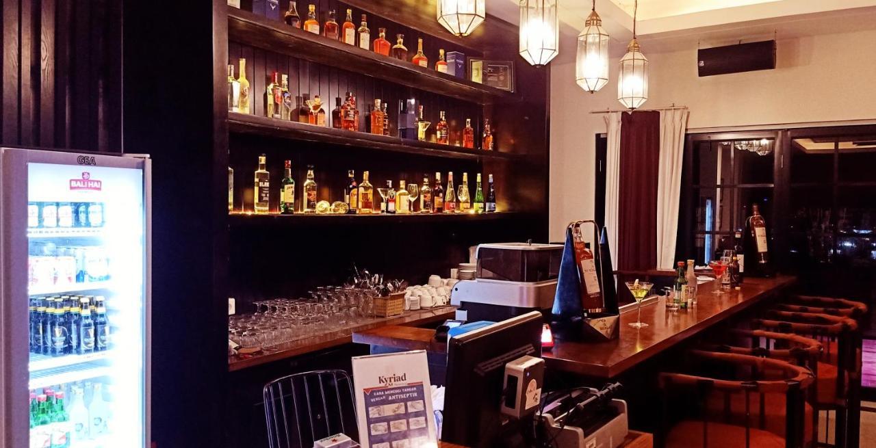 M Hotel Sorong Dış mekan fotoğraf
